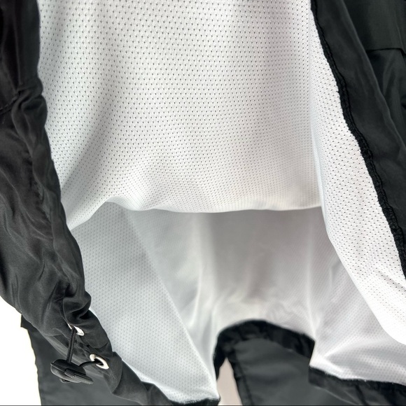 The Savage Project Women's Rain Jacket and Pant Set - One Size - Picture 4 of 9